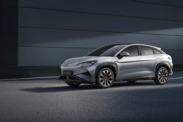 BYD SEALION 7