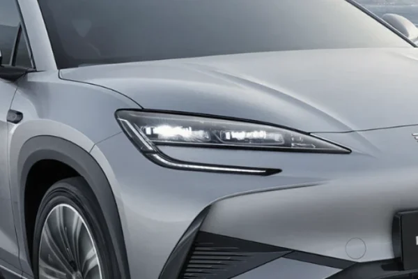 BYD SEALION 7